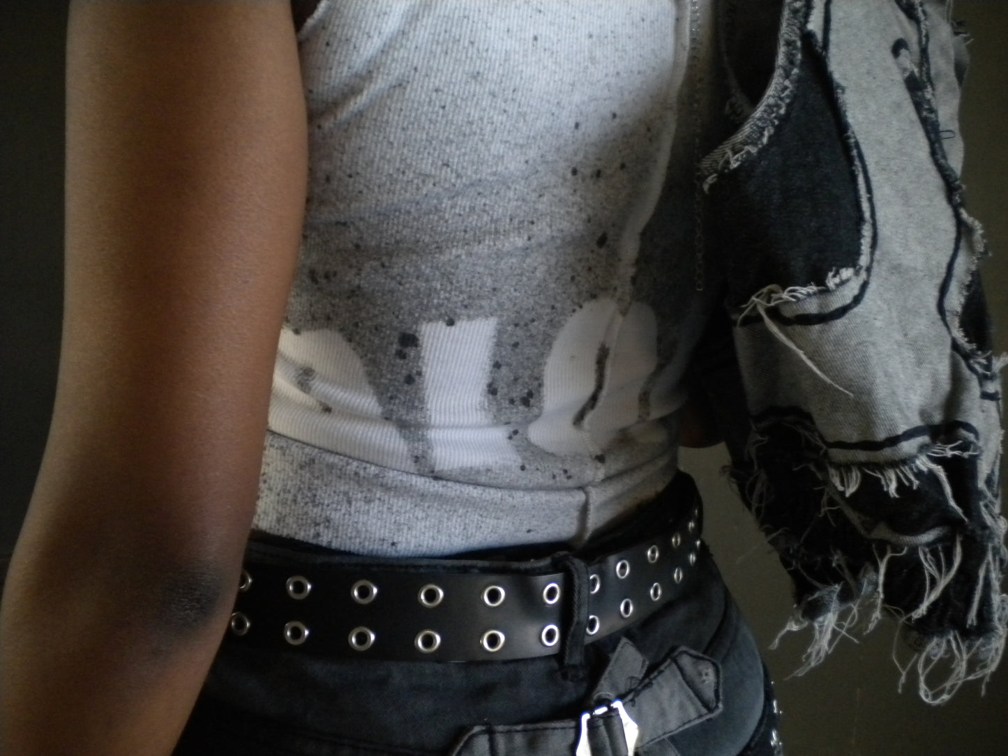 FAULTLINE VEST